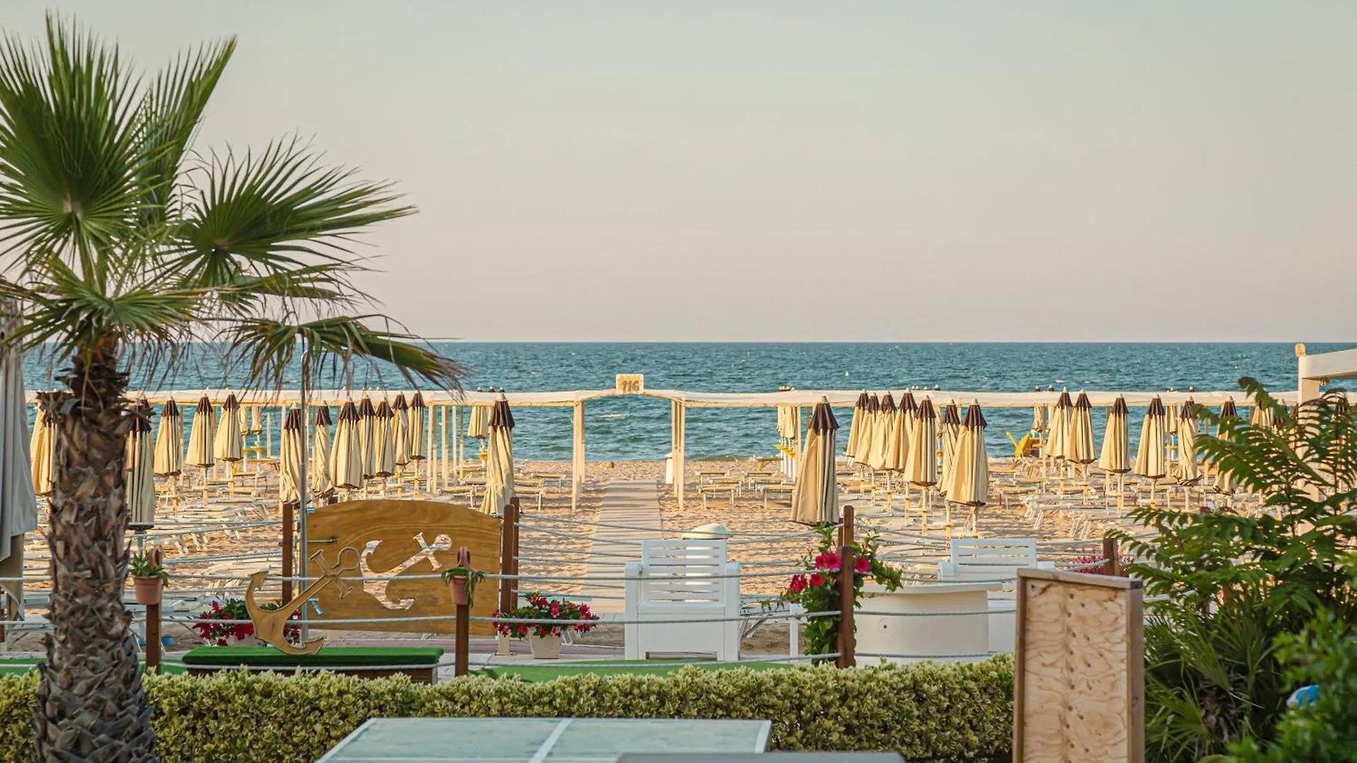 Hotel Avana Fronte Mare Riccione