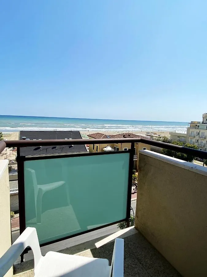 Hotel Avana Fronte Mare Riccione